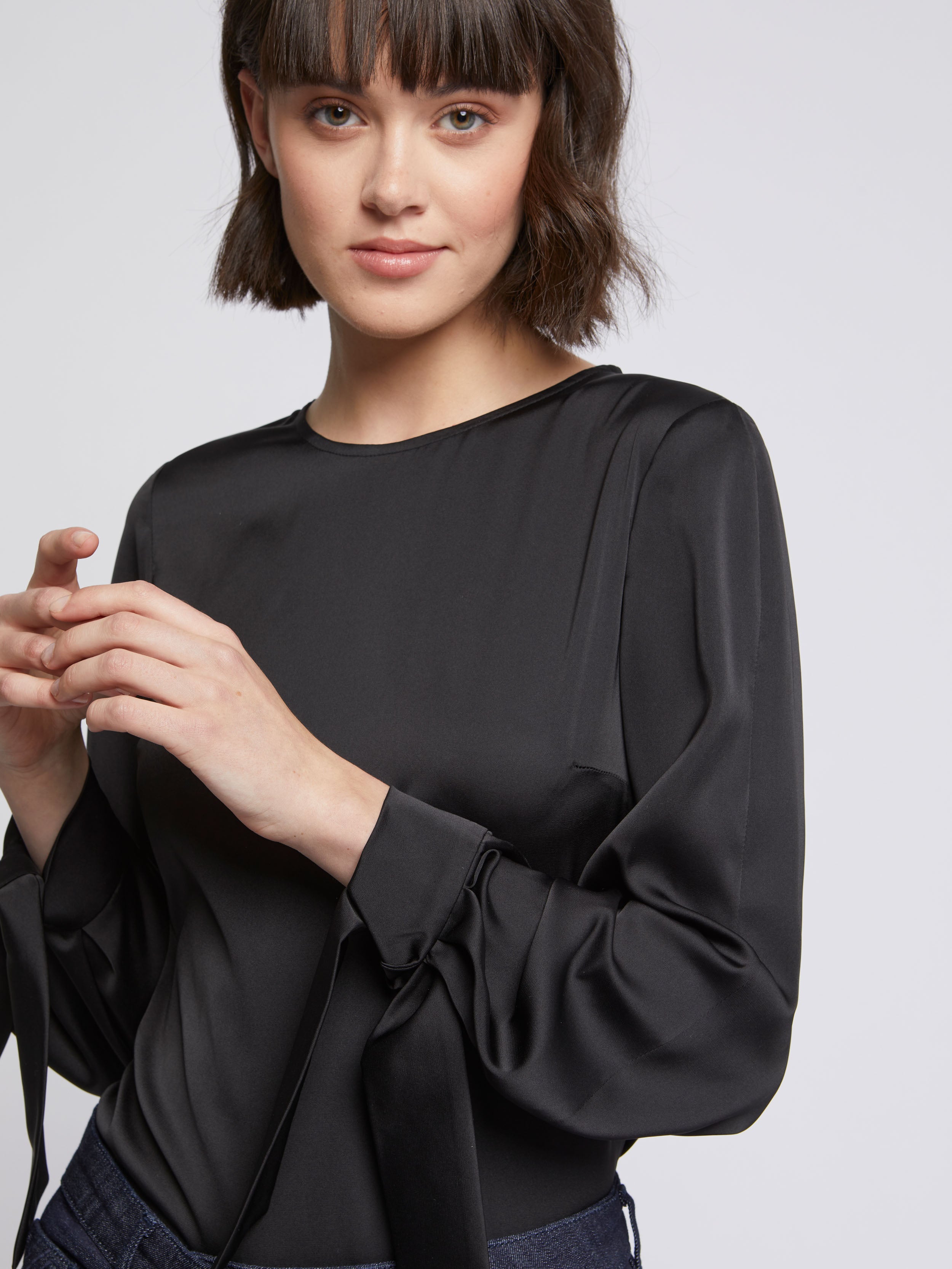 paule ka 21H174H45F 999 2