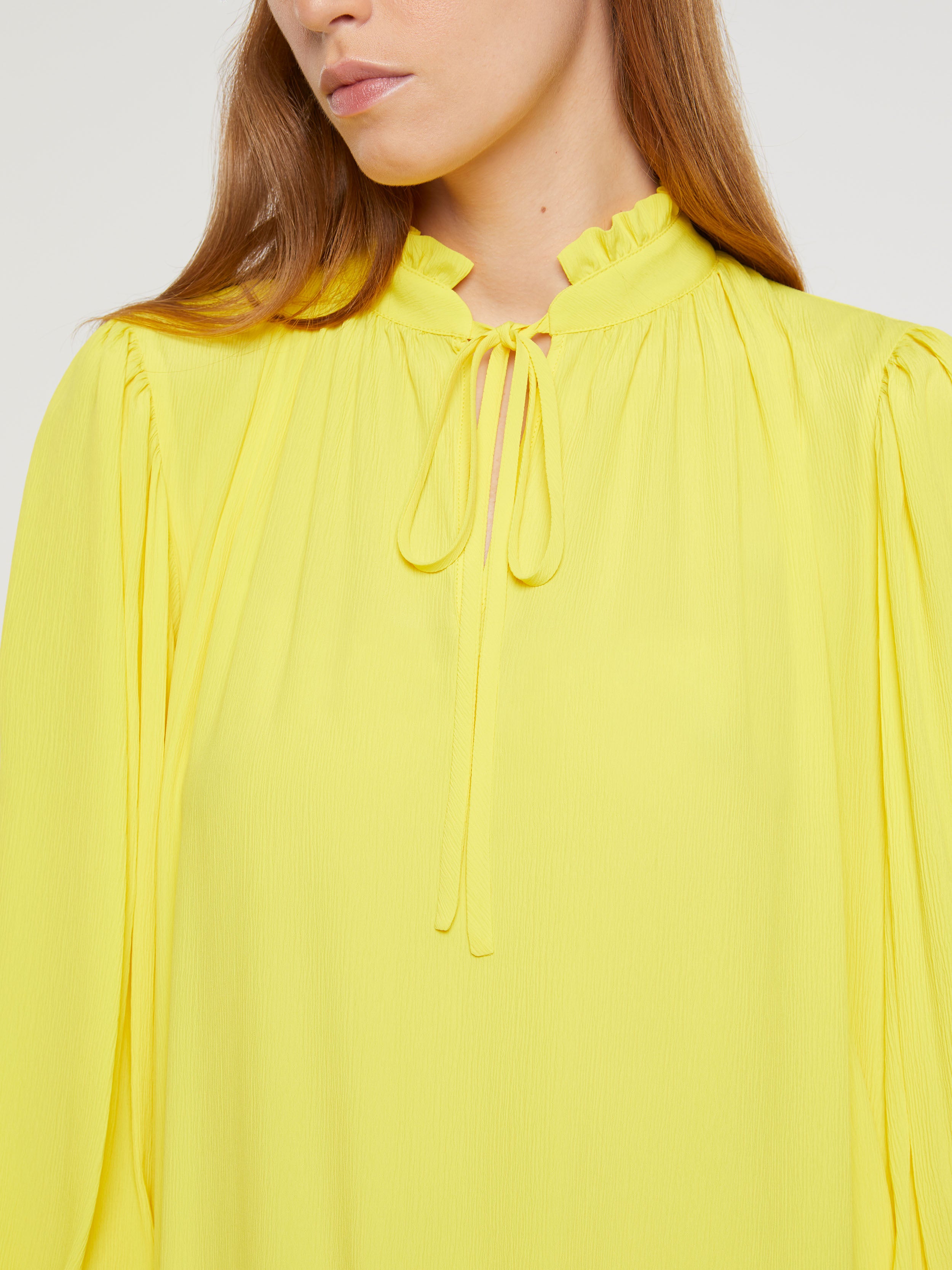 paule ka 22E177R003 221 2