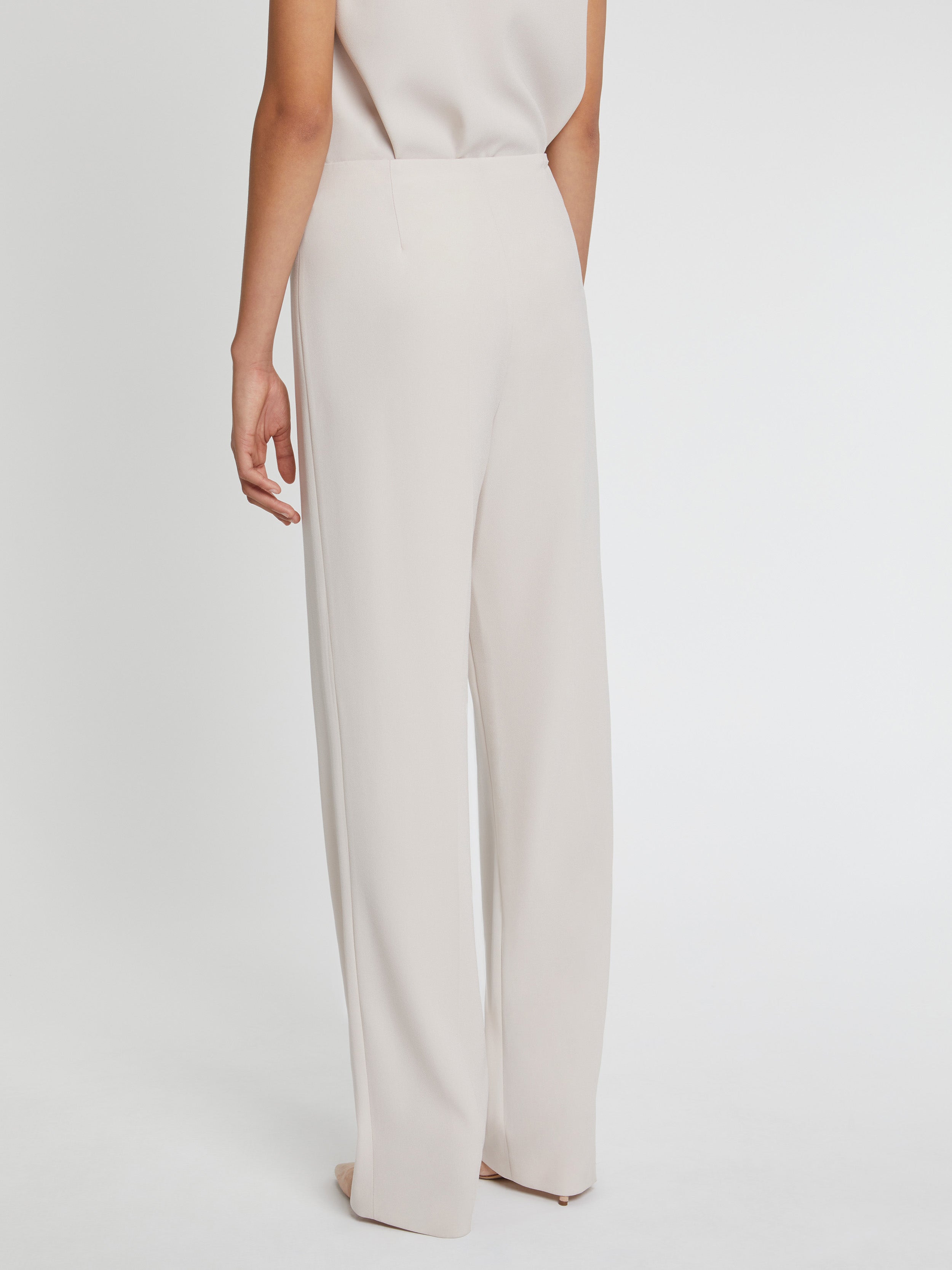 paule ka 22E180 P04 110 4