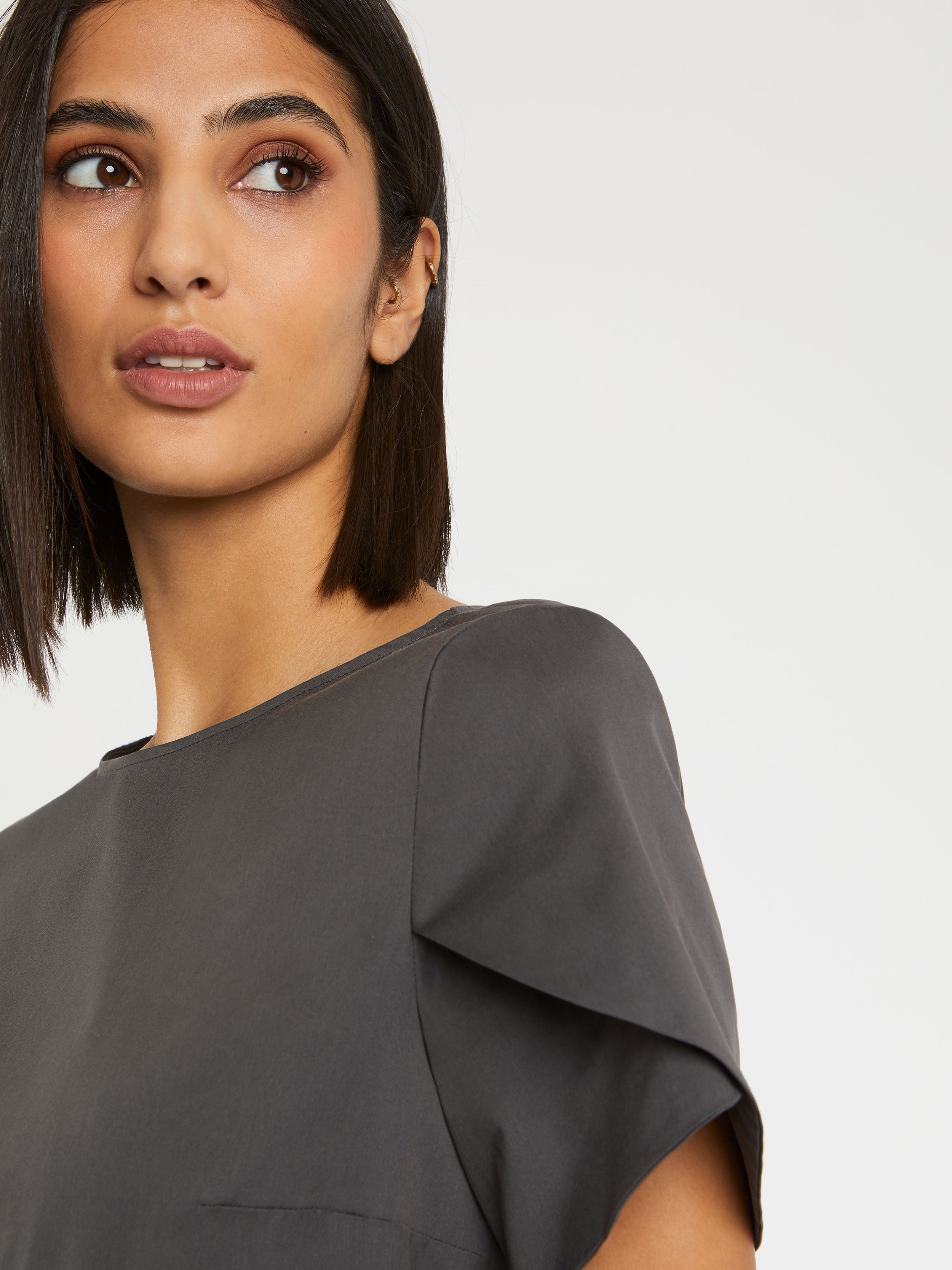 paule ka 22H100H003 936 2