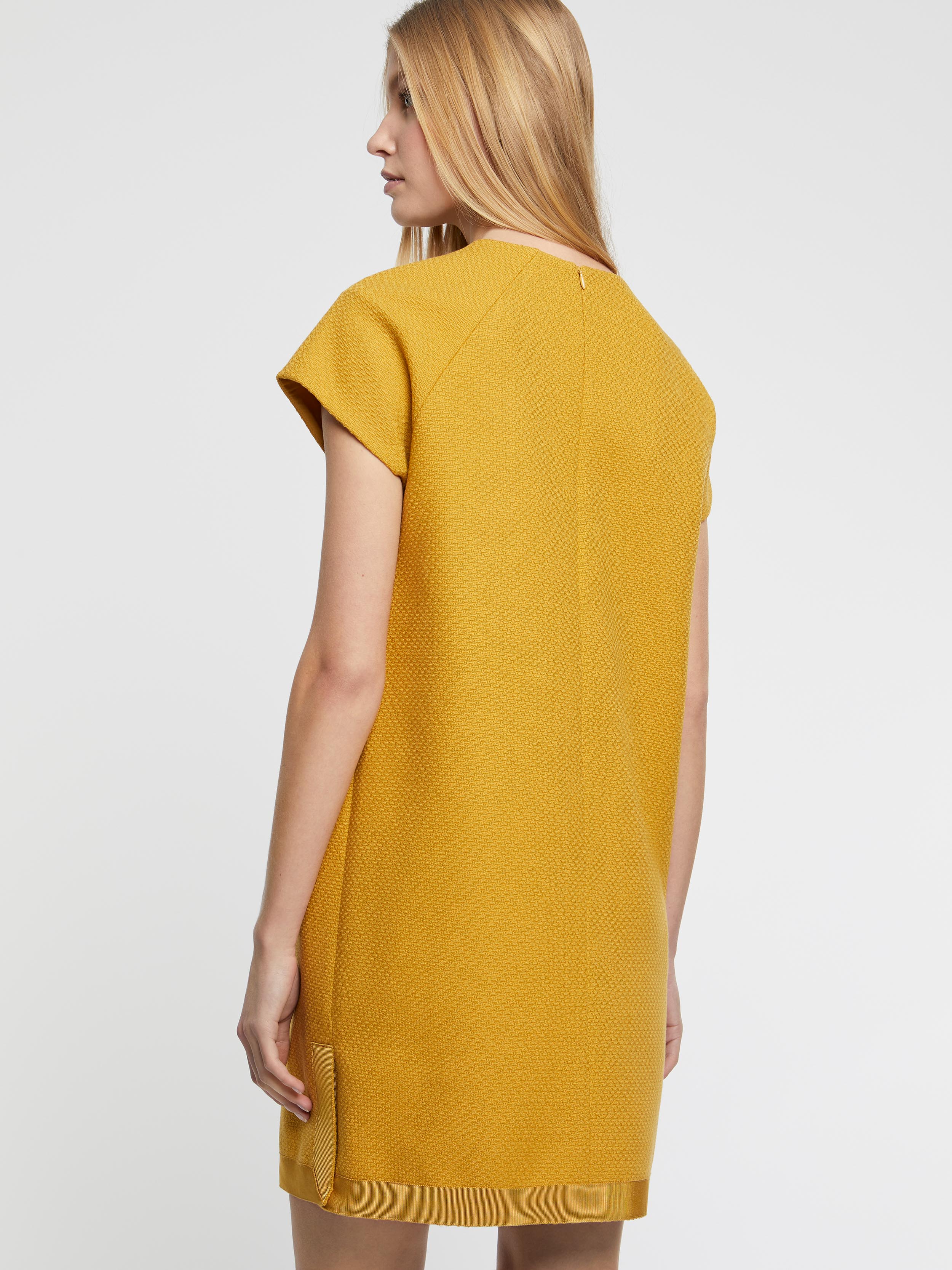 paule ka 22H143R037 233 4