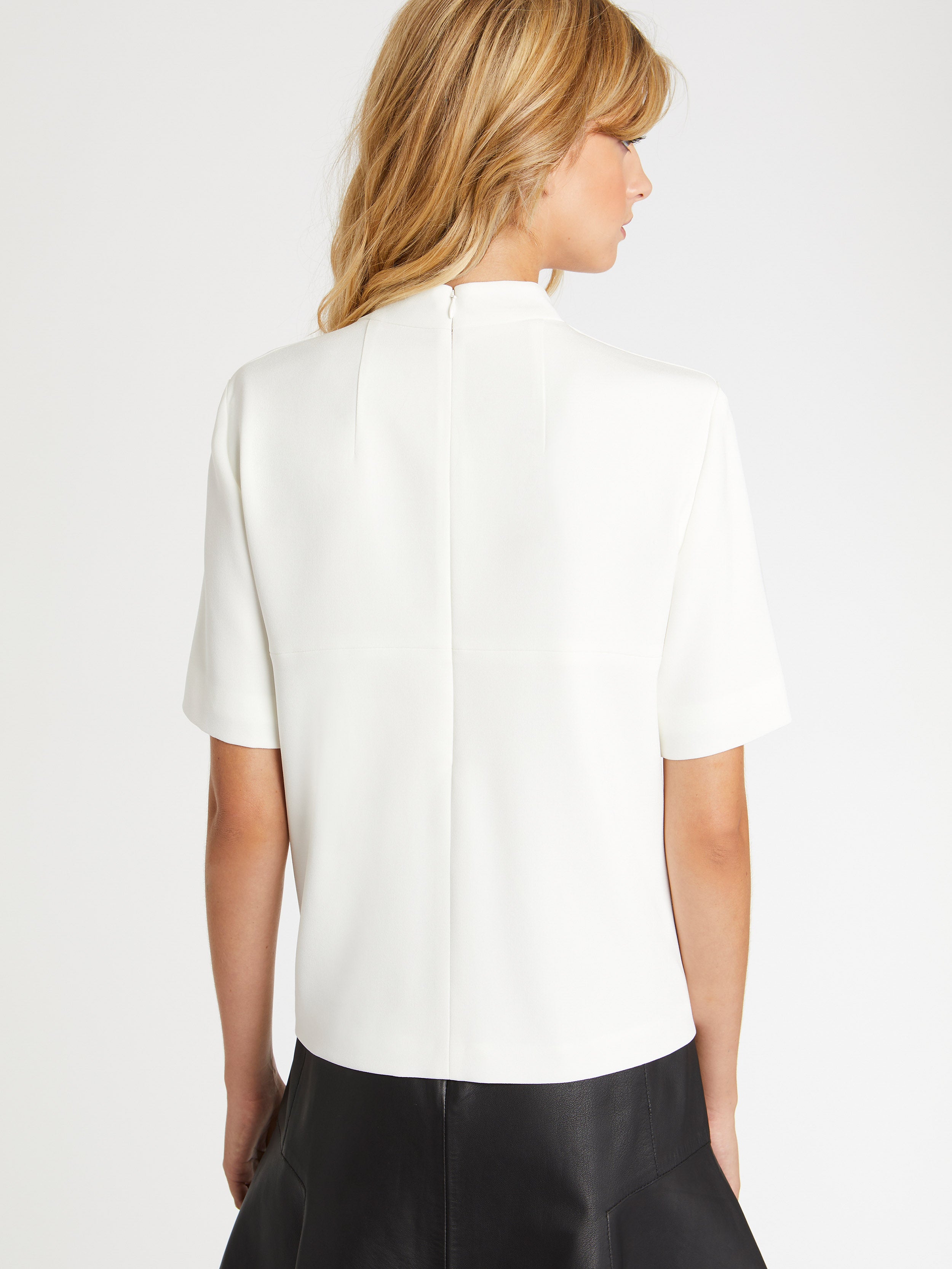 paule ka 22H180H015 102 4