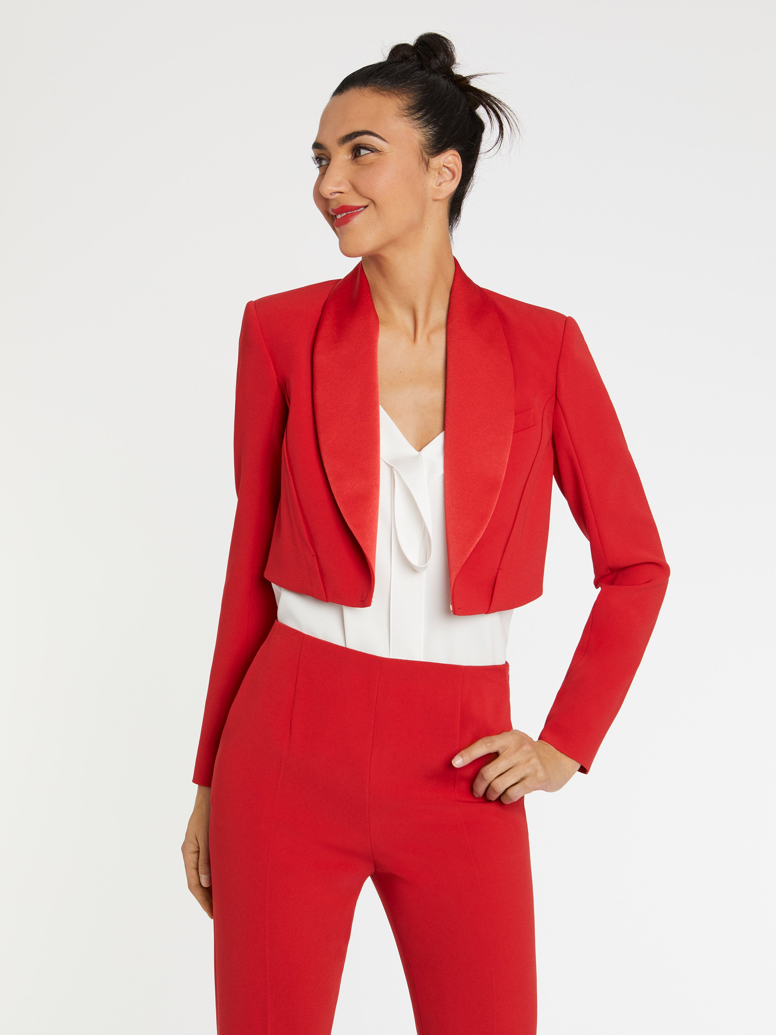 paule ka 22H180V015 418 3