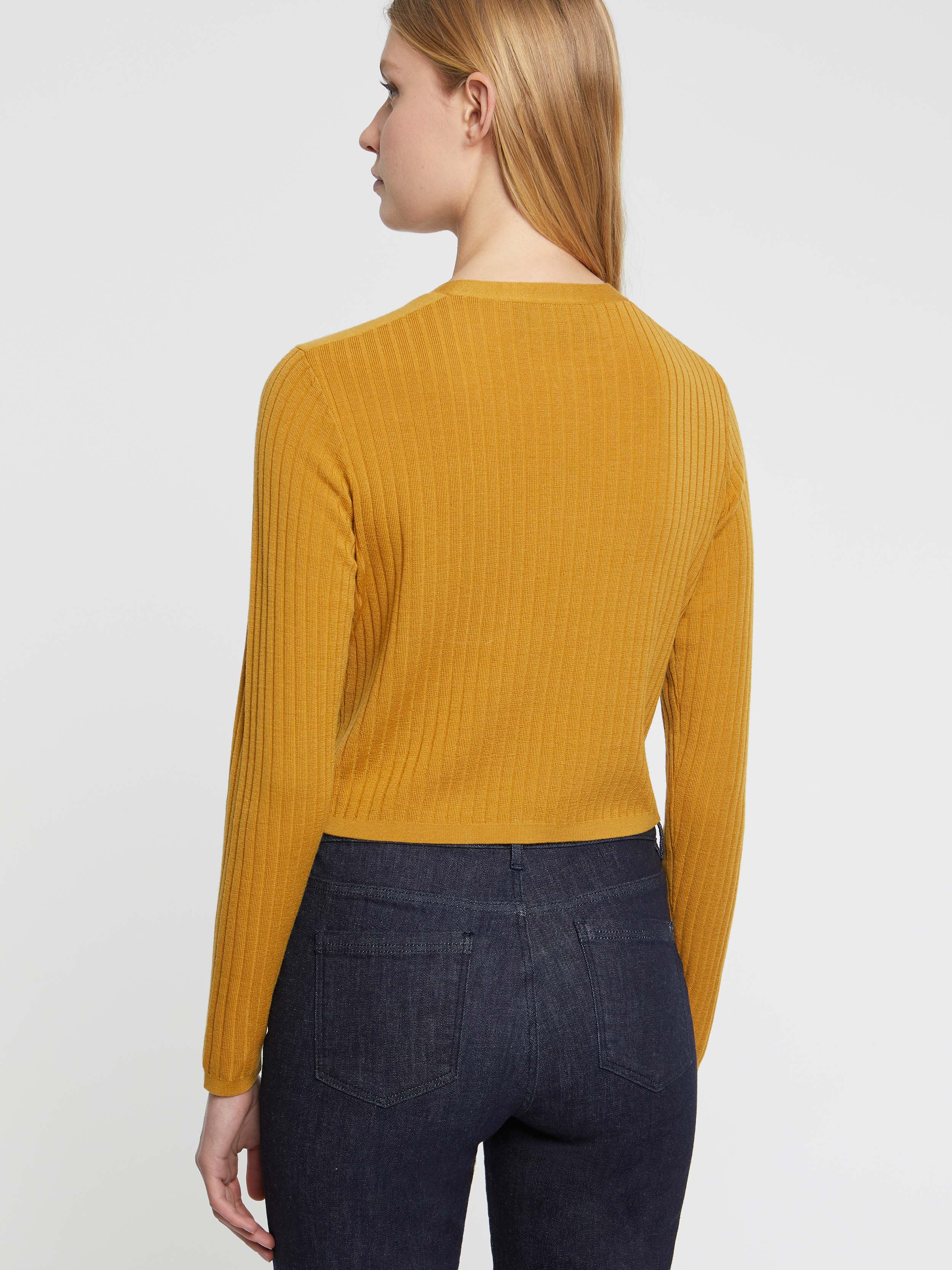 paule ka 22H401CA46 233 4