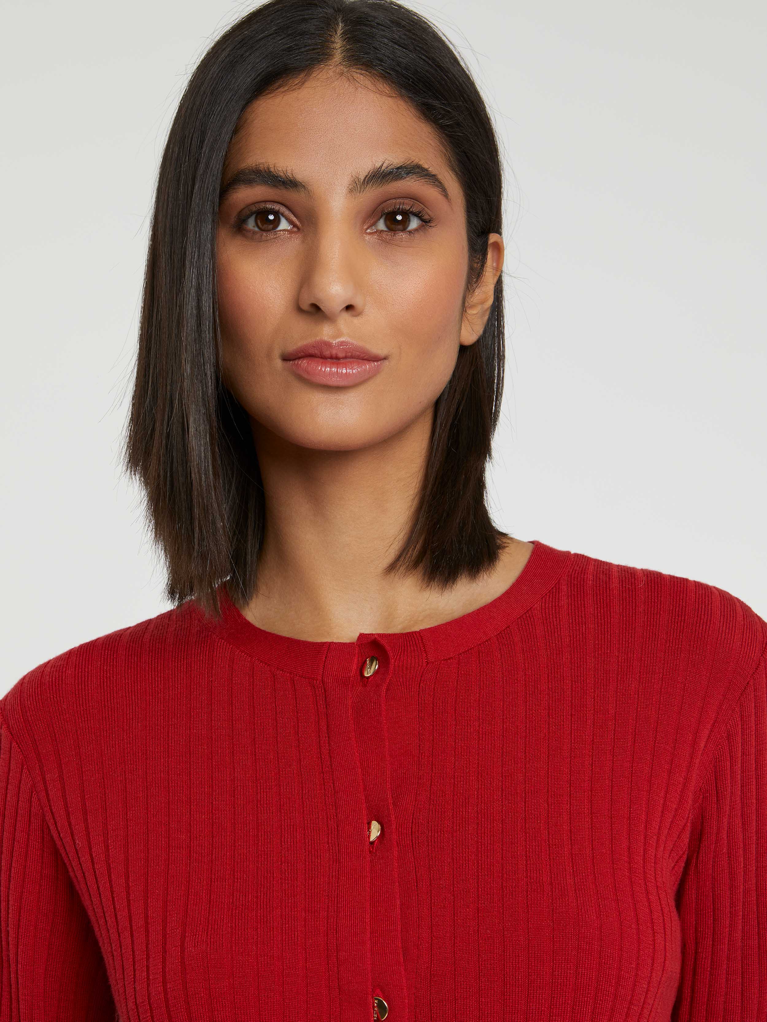 paule ka 22H401CA46 418 2