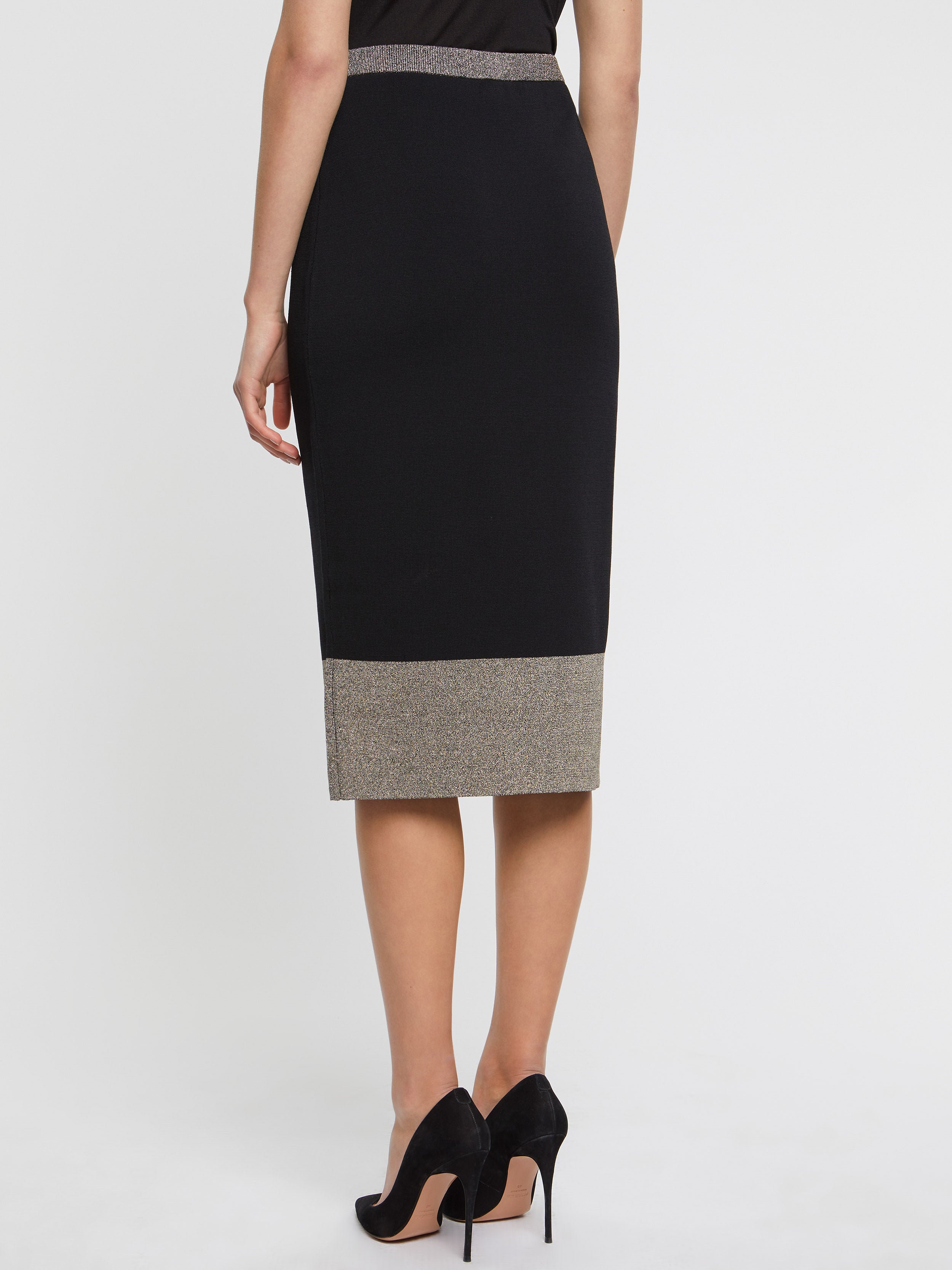 paule ka 22H403JU04 999 4