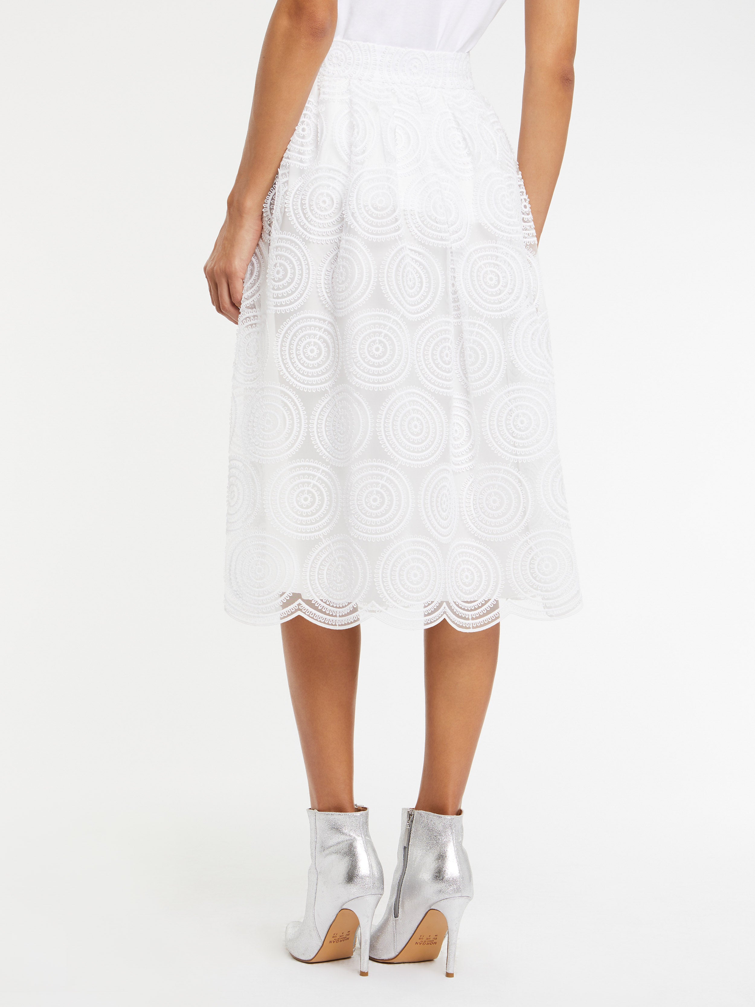 paule ka 23E166J08 102 4