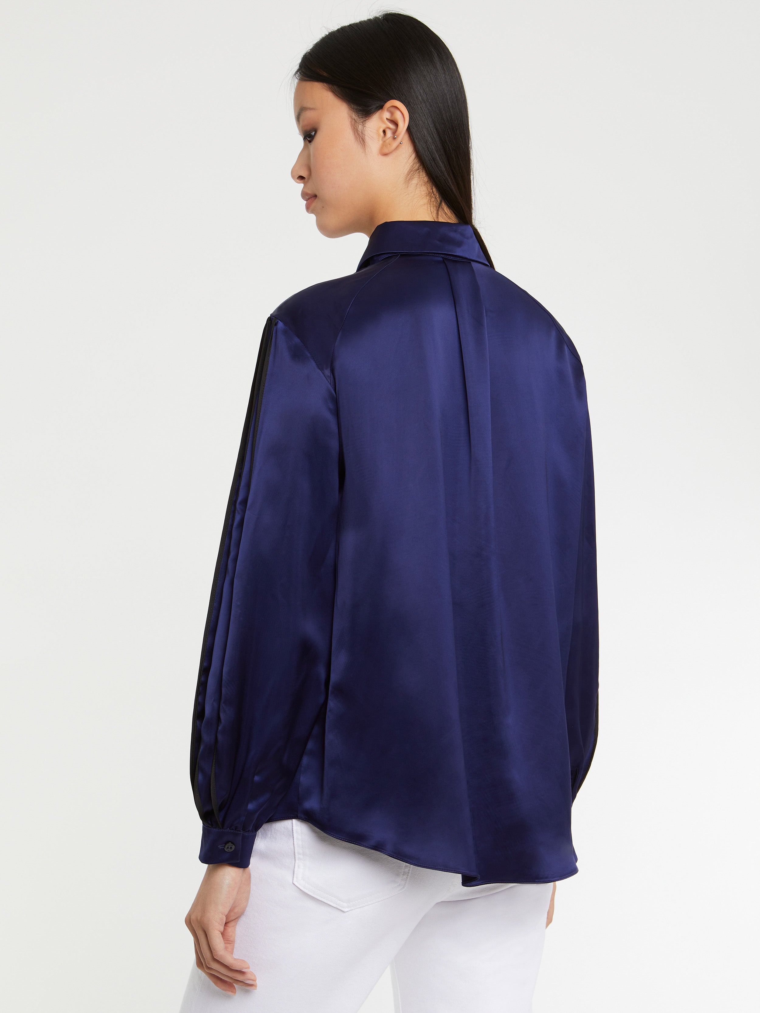 paule ka 23E168C018 696 4