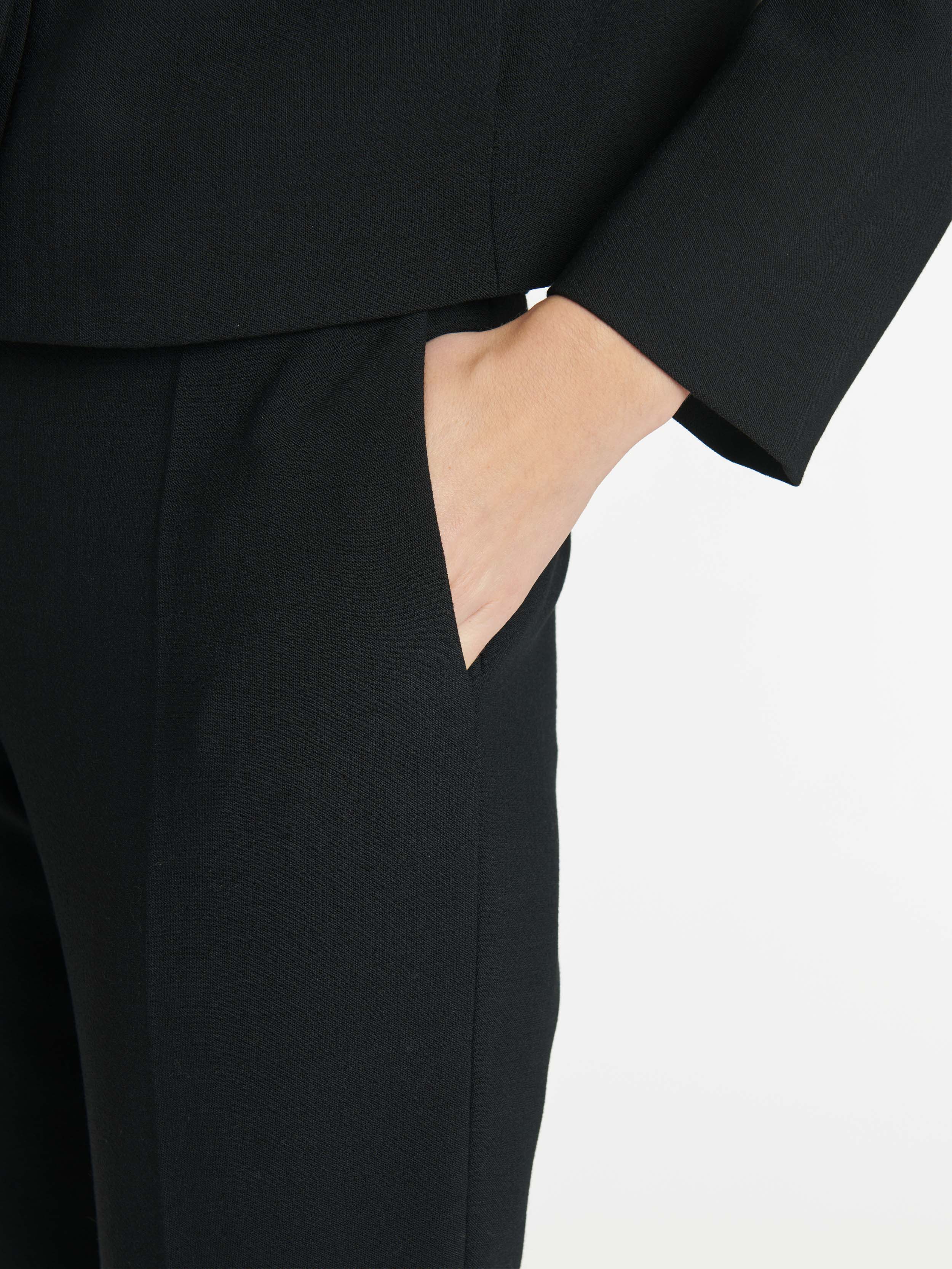 paule ka 23H142P023 999 2