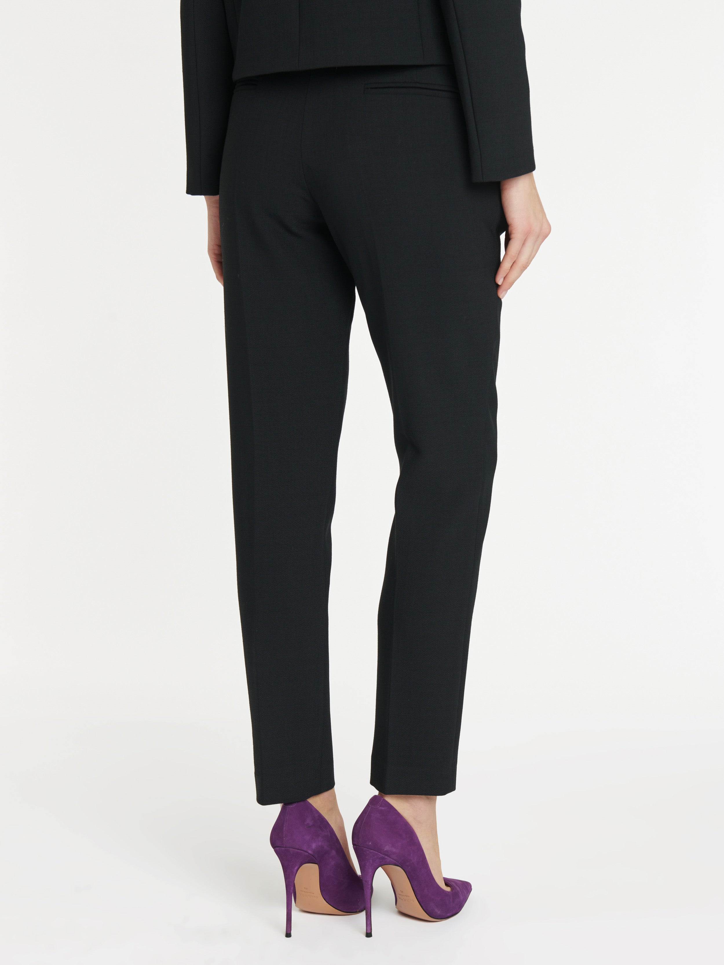 paule ka 23H142P023 999 4