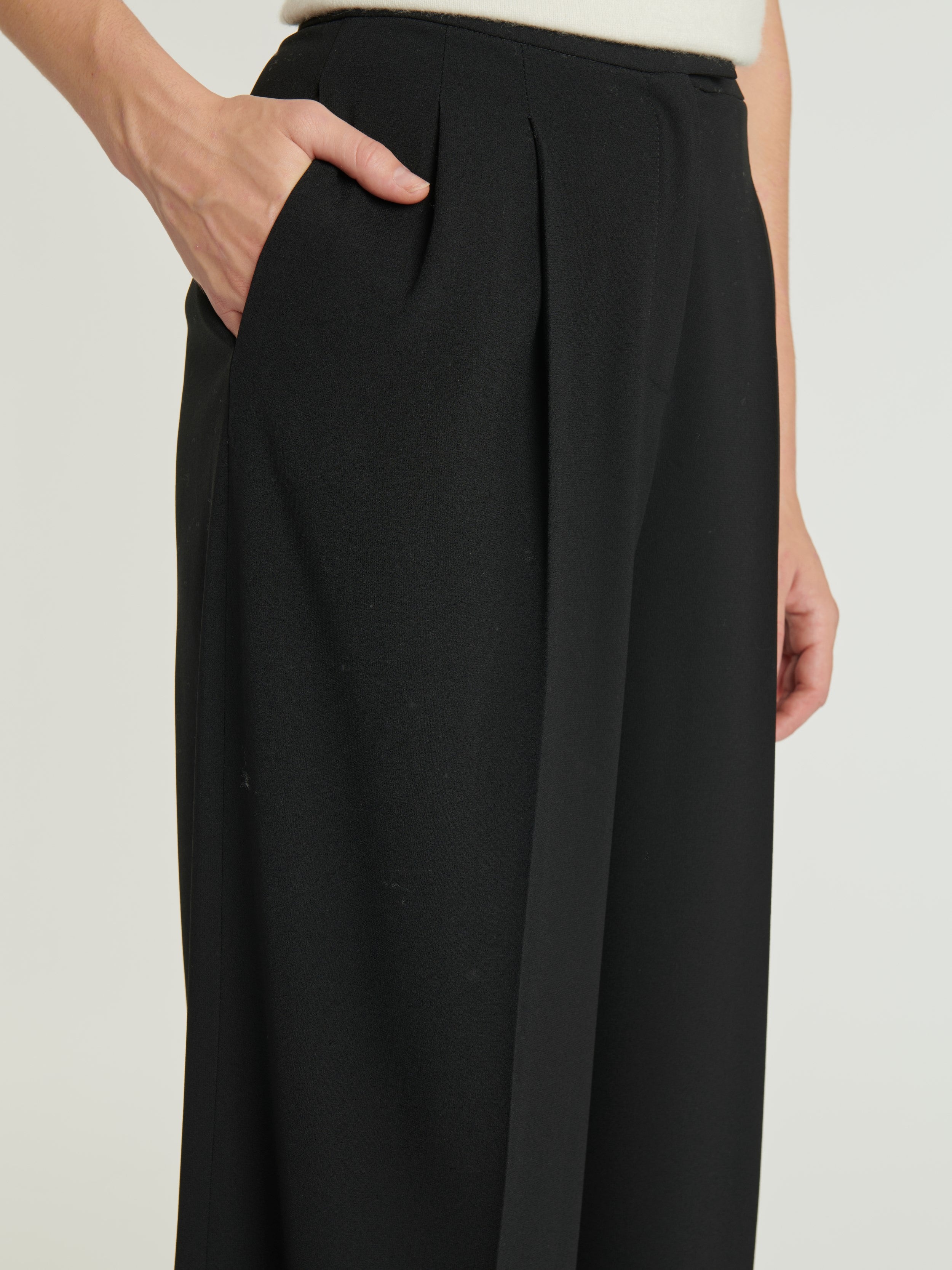 paule ka 23H180P011 999 5