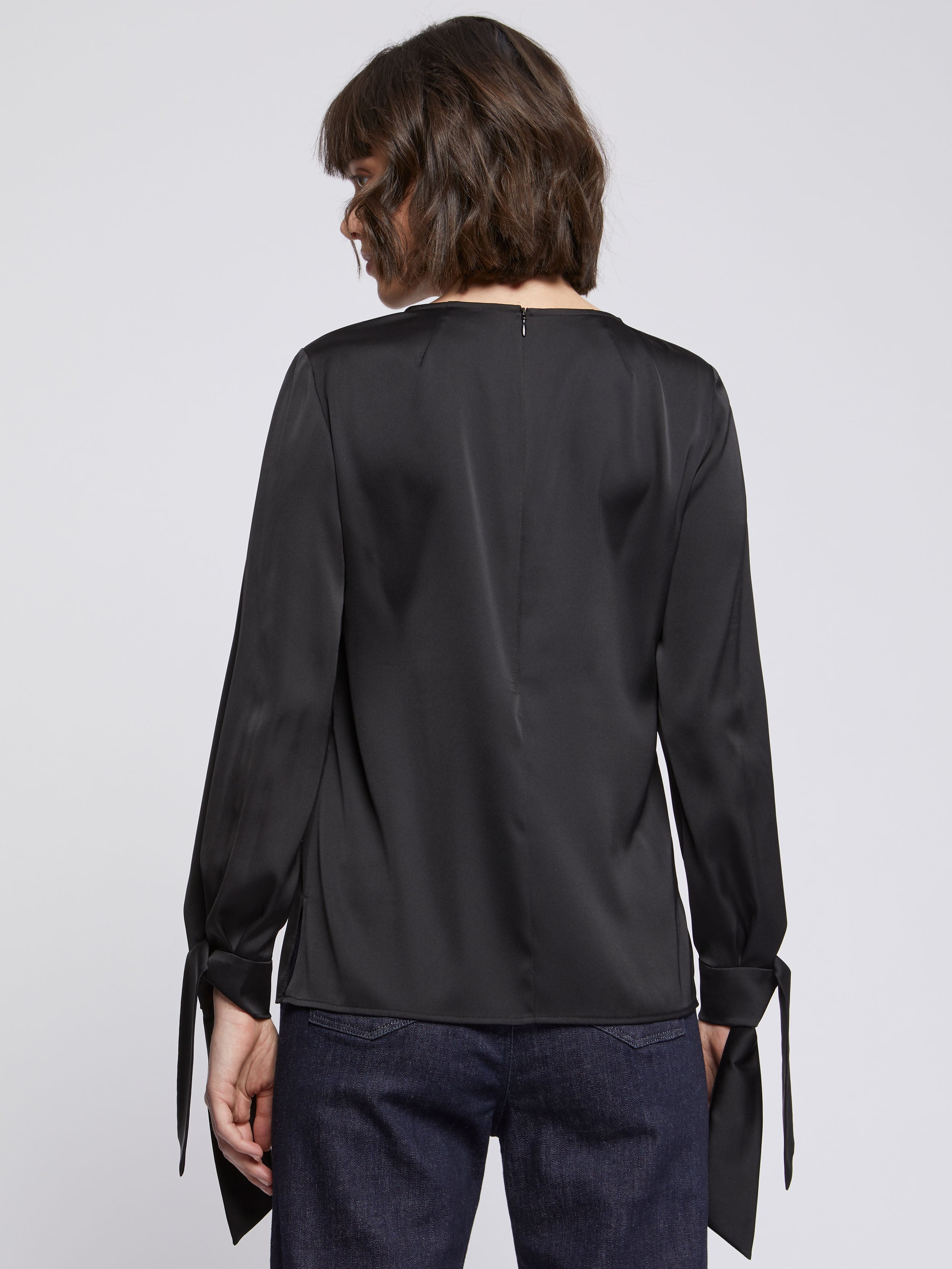 paule ka 21H174H45F 999 4