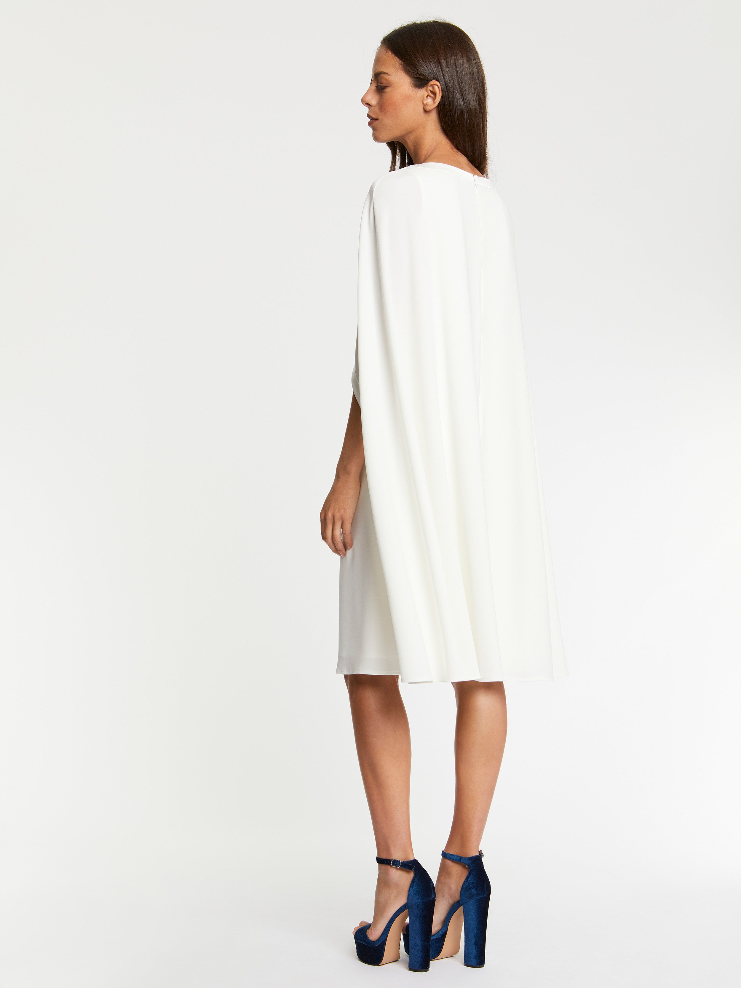 paule ka 22E180R025 102 4