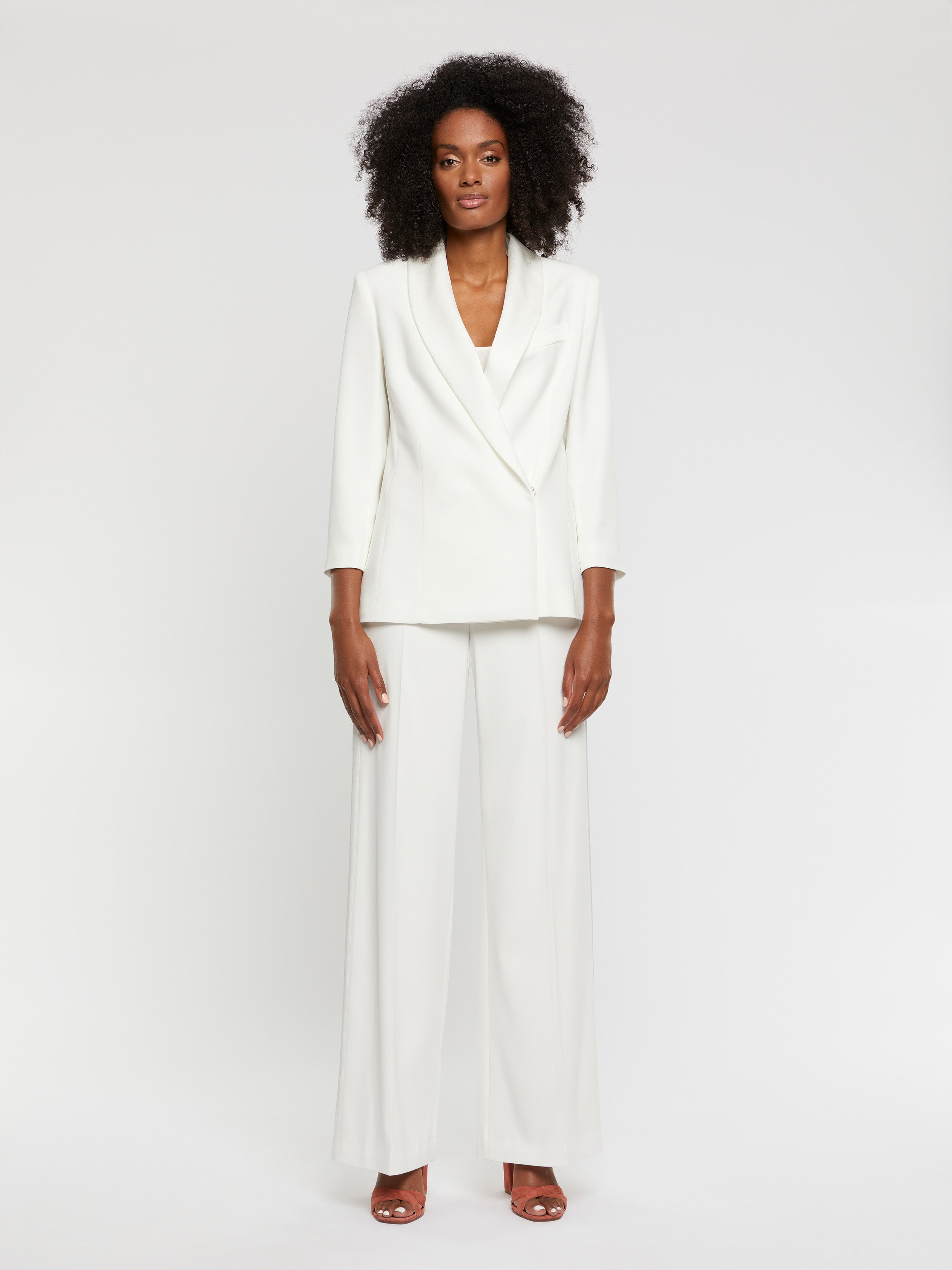 paule ka 22E180V025 102 1