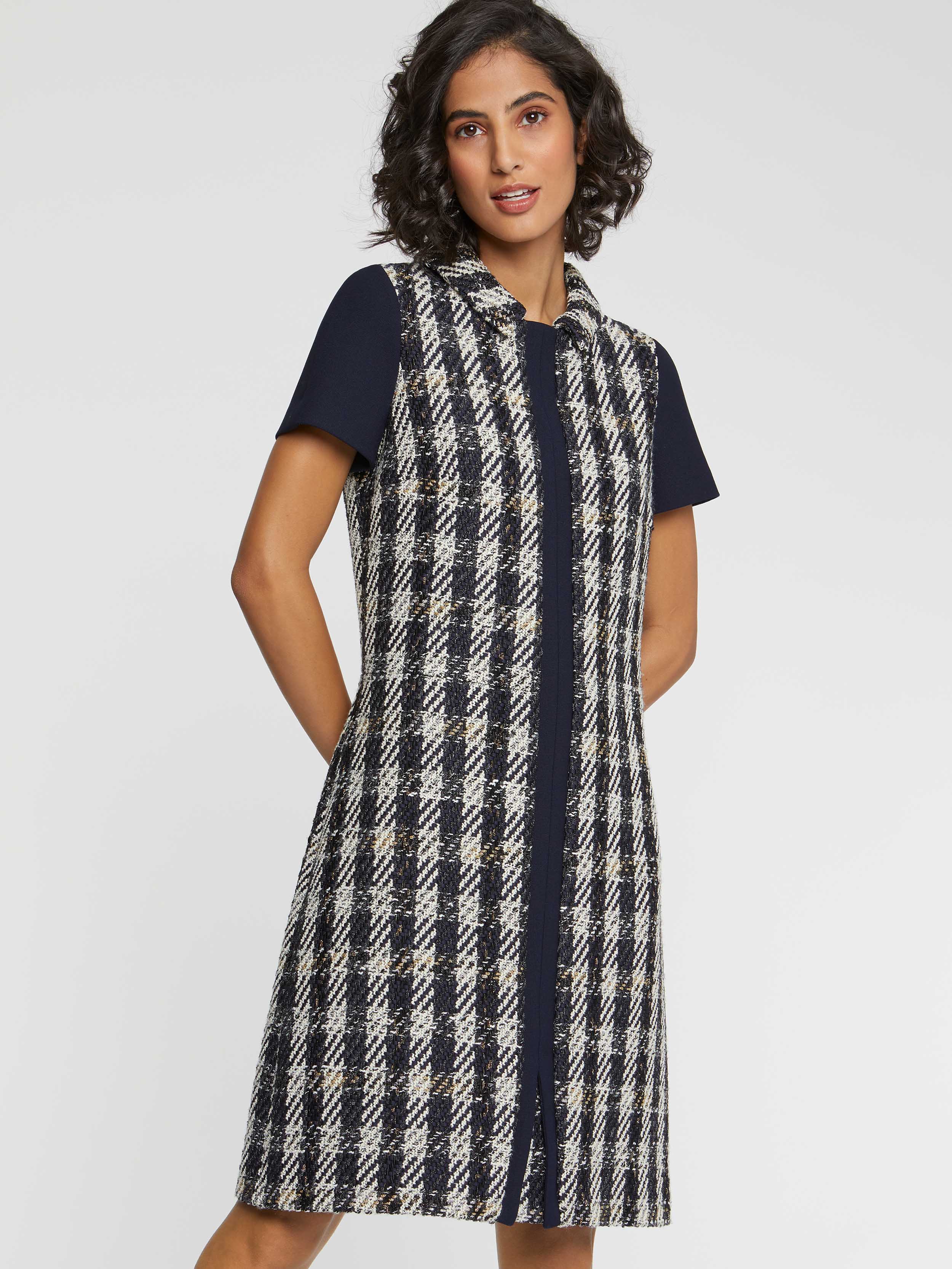 paule ka 22H131R036 9902 3