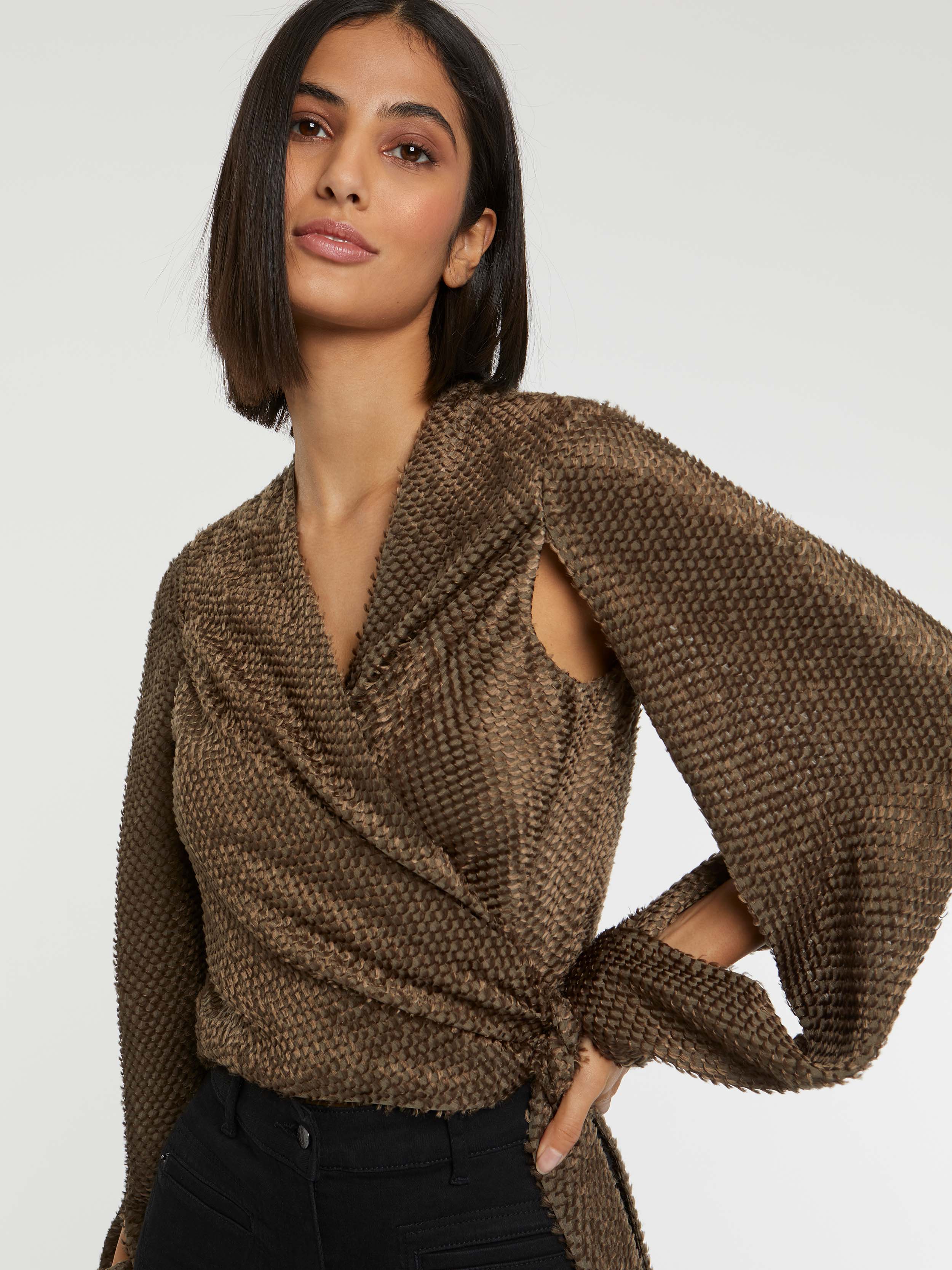 paule ka 22H174C001 710 2