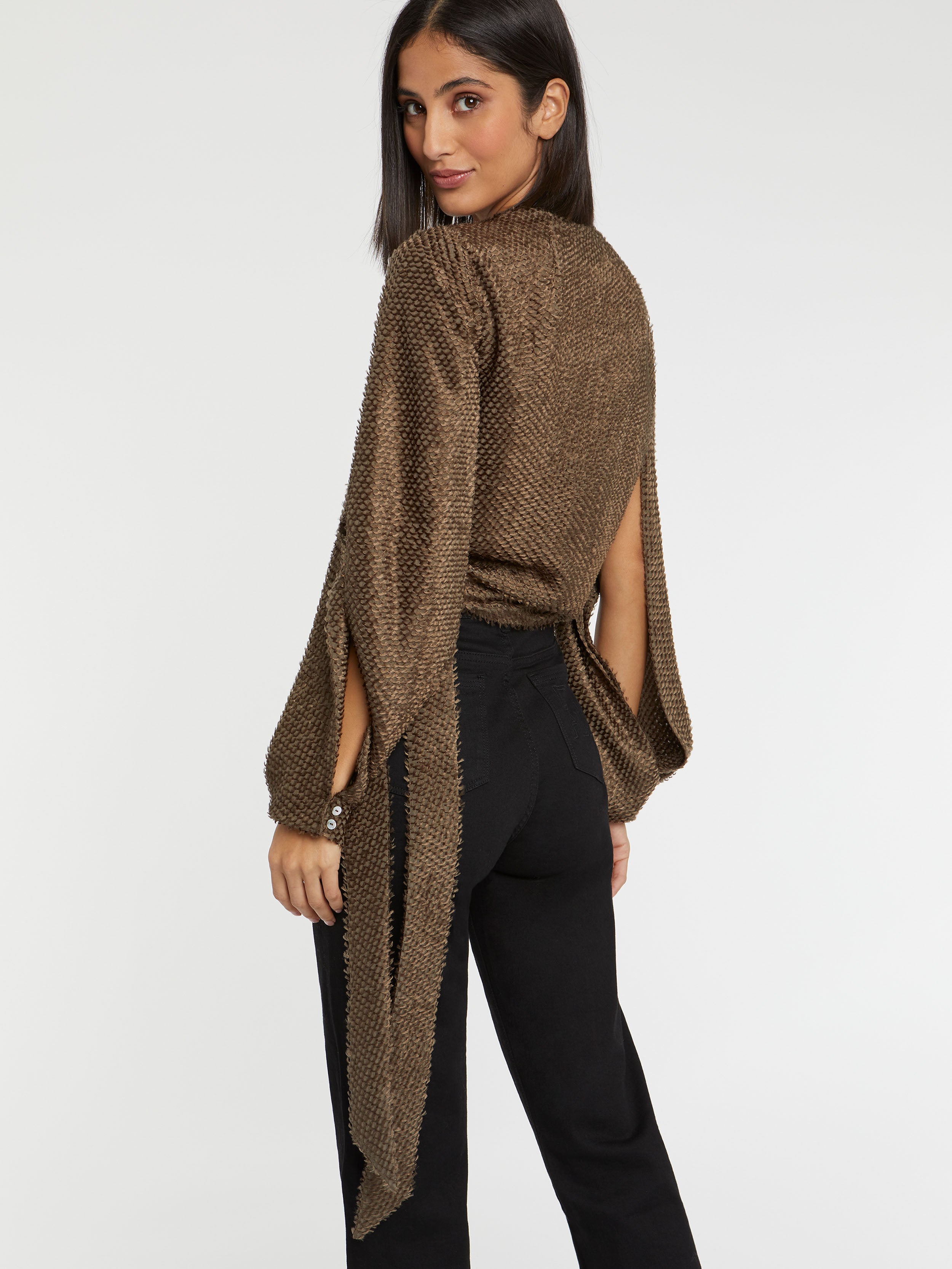 paule ka 22H174C001 710 4