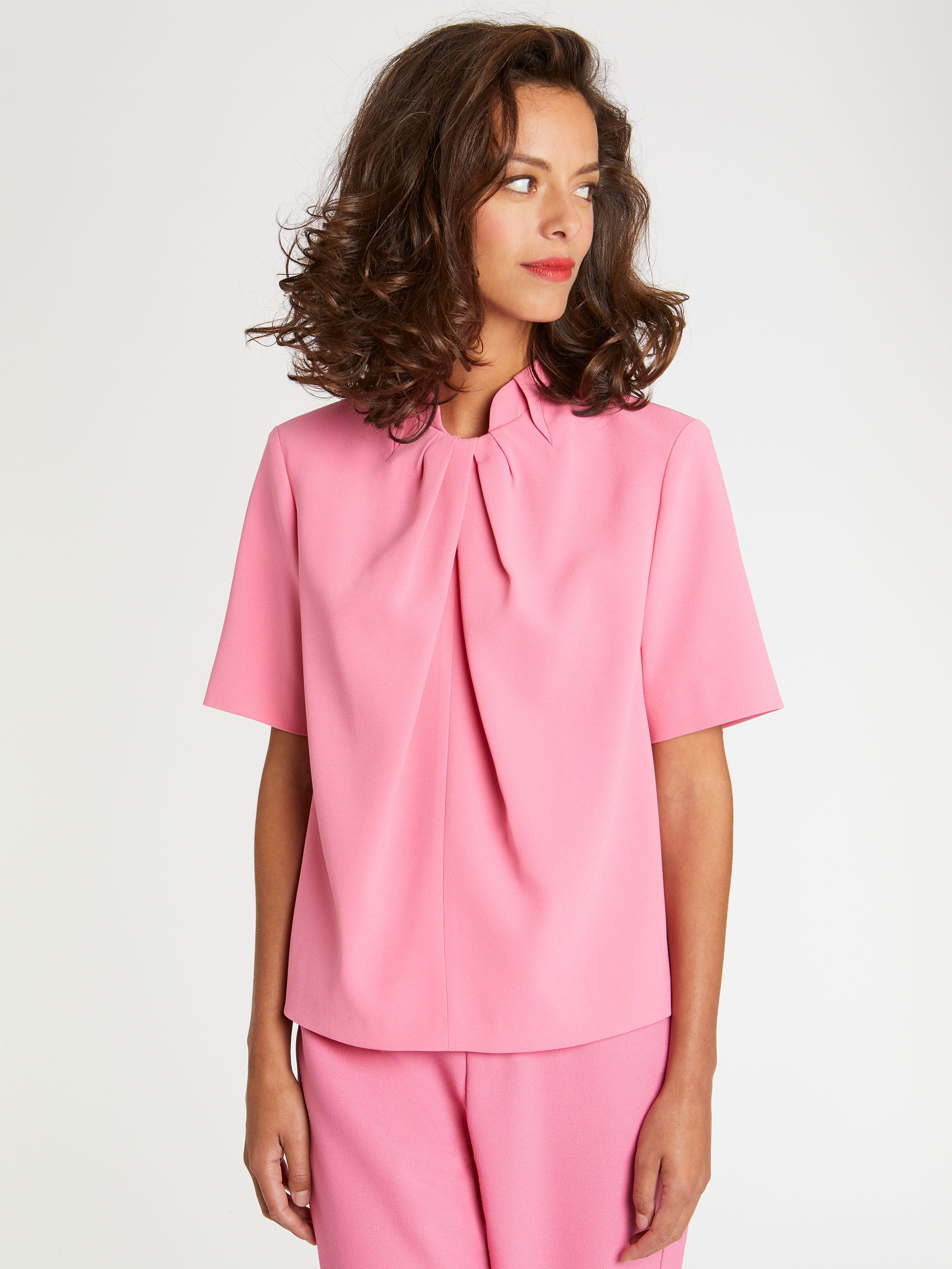 paule ka 22H180H015 468 1