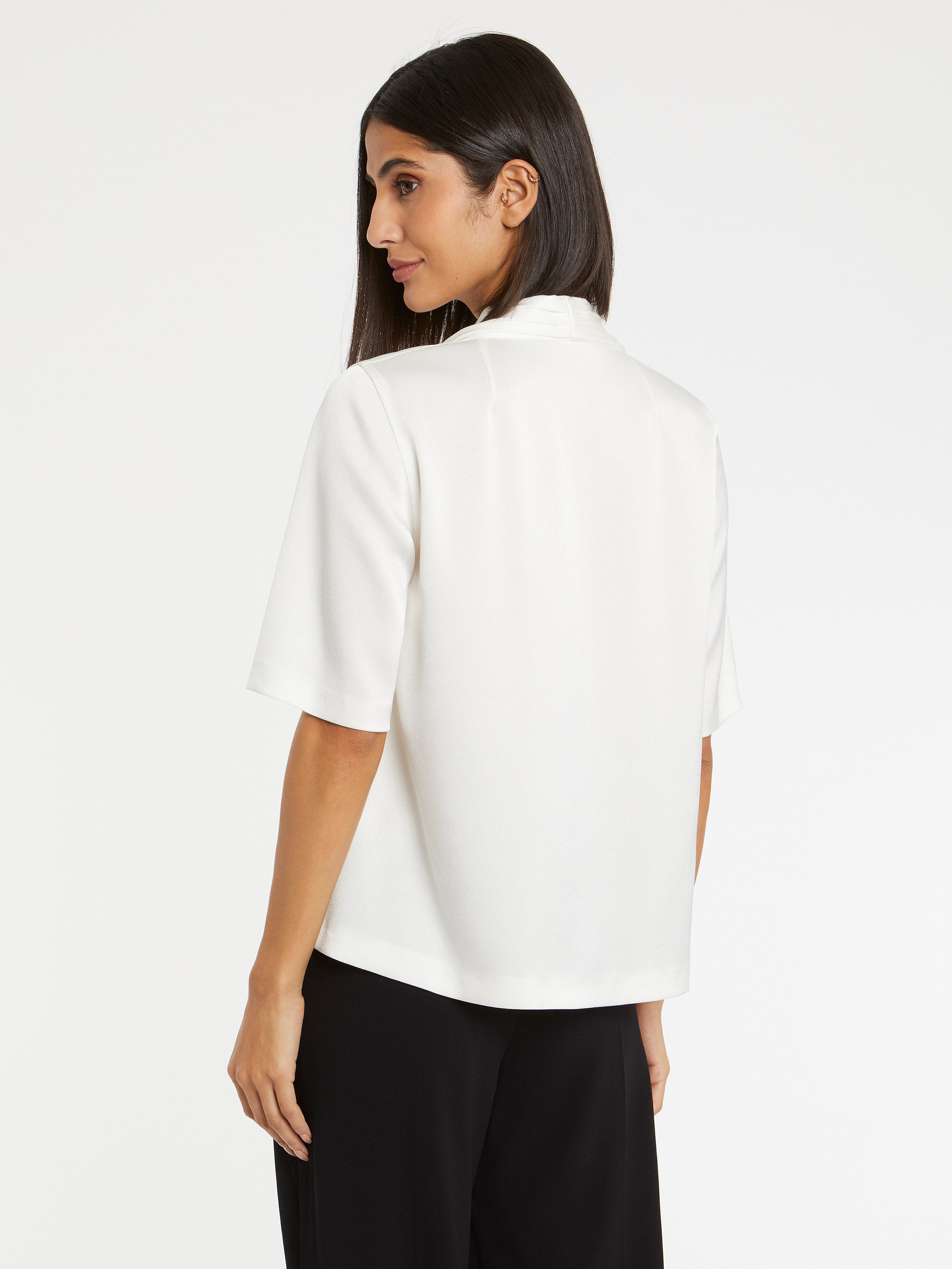 paule ka 23E180H41 102 4