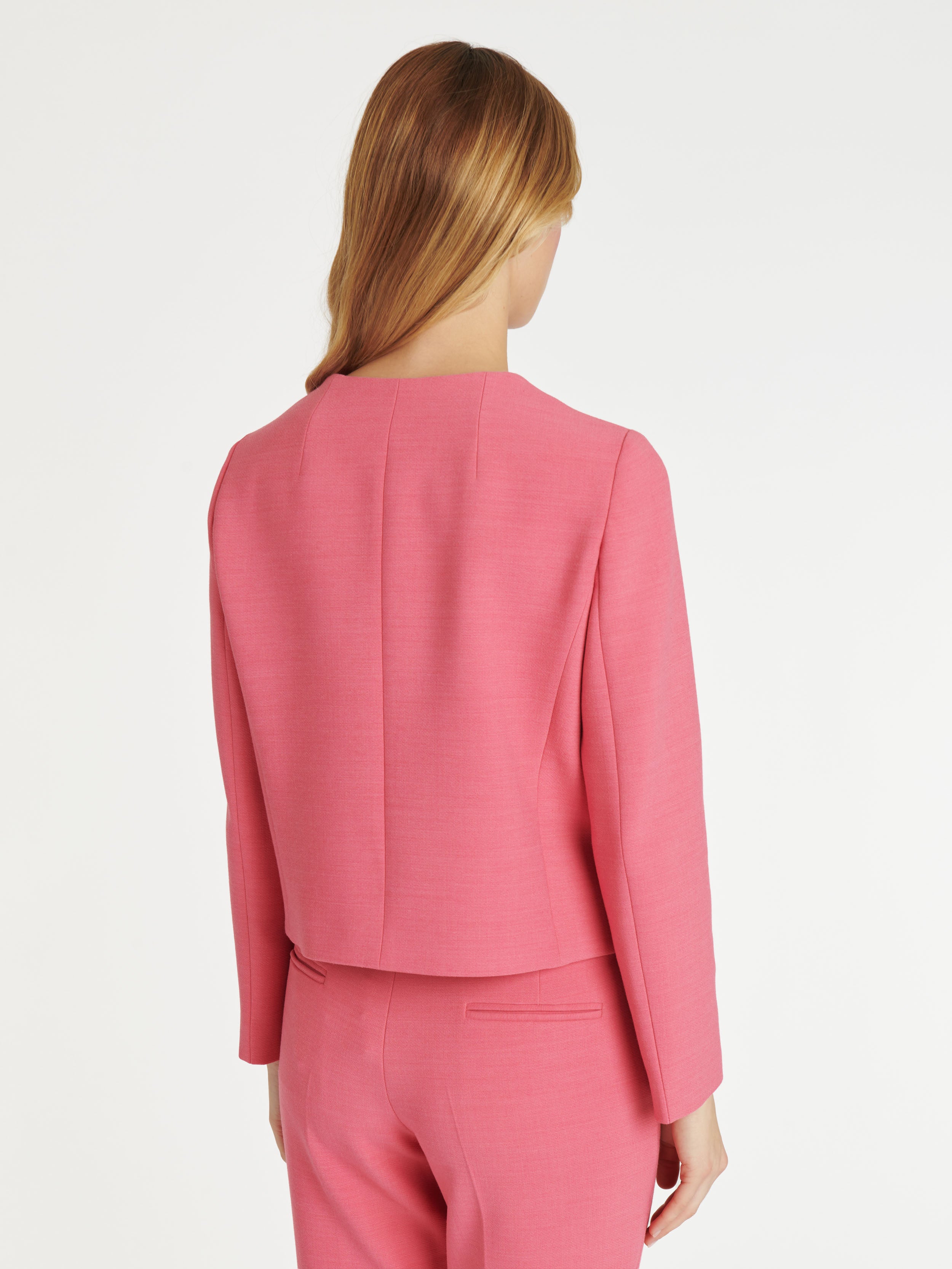 paule ka 23H142V12 447 4