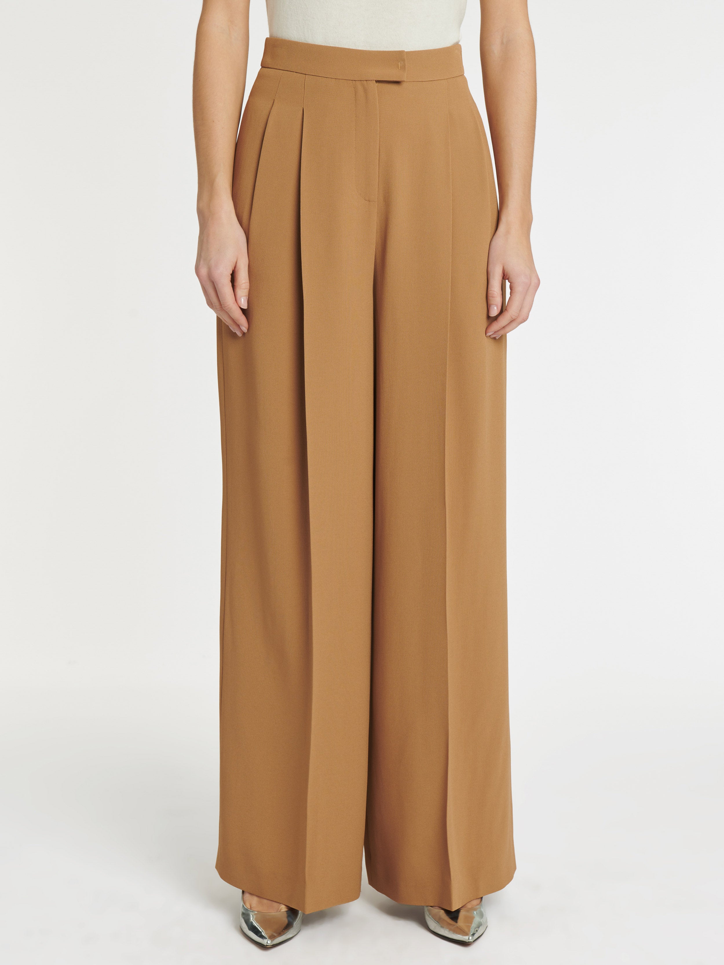 paule ka 23H180P011 354 3