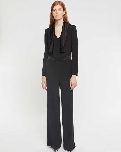 Veste courte en crêpe envers satin