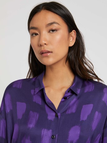 Chemise en viscose imprimé tacheté - Indigo / cassis
