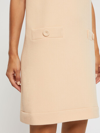 Robe courte à boutons en laine vierge - Gingembre