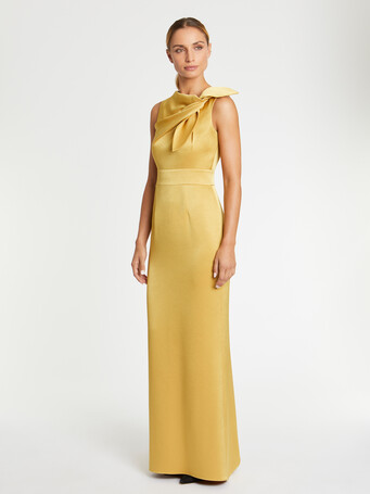 Robe longue à nœud en crêpe envers satin - Ocre