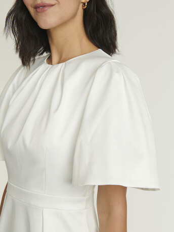 Robe courte en satin duchesse - Blanc casse