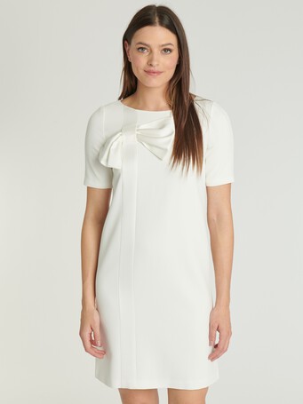 Robe trapèze en crêpe envers satin - Blanc casse