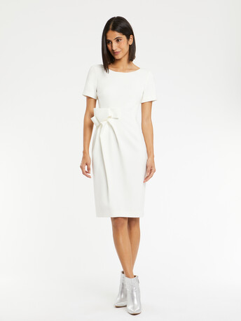 Satin-back crepe dress with bow - Off white