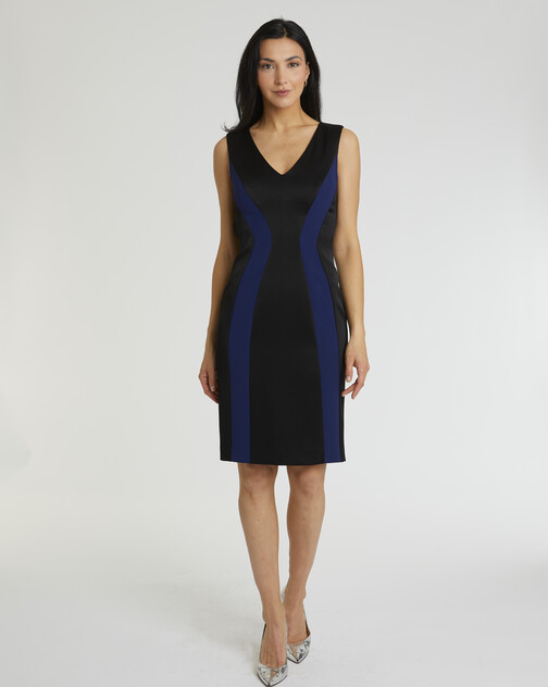Robe courte en crêpe envers satin