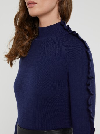 Pull col roulé à volants en laine mérinos - Marine