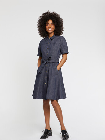 Robe chemise ceinturée en jeans - Marine