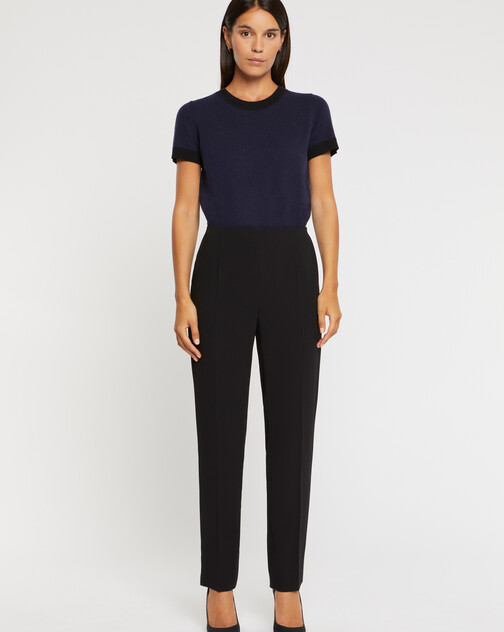 Pantalon droit en crêpe envers satin