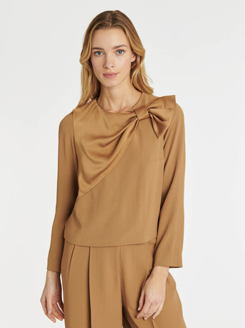Top en crêpe envers satin - Caramel