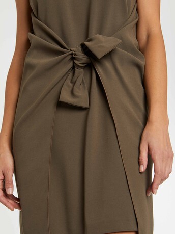 Robe nouée en crêpe envers satin - Kaki