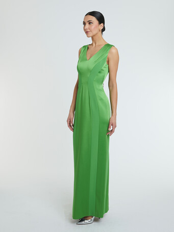 Robe longue en crêpe envers satin - Vert