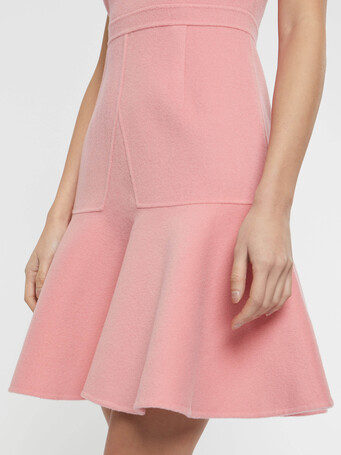 Wool corolla dress - Candy pink