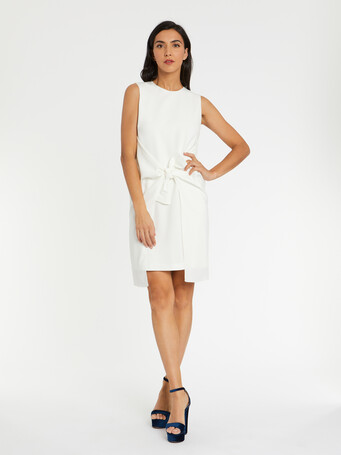 Robe nouée en crêpe envers satin - Blanc casse