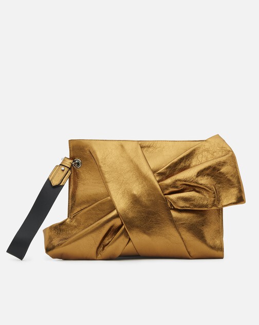 Clutch in laminated leather