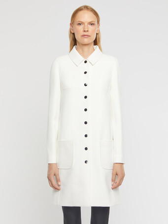Manteau ajusté boutonné en tricotine stretch - Blanc casse