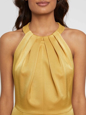 Robe mi-longue en satin - Ocre
