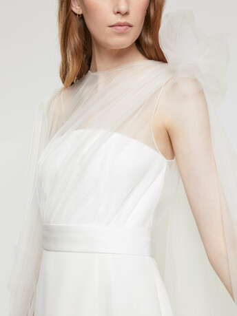 Satin-back crepe gown - Off white