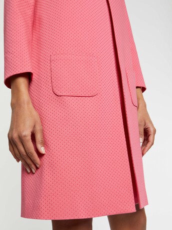 Mid-length swiss-dot jacquard coat - Pink