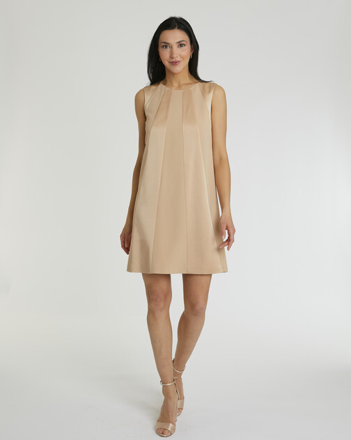 Robe en crêpe envers satin