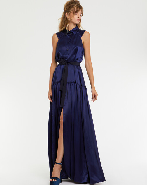 Robe longue en satin fluide