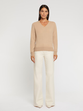Pull col V en cachemire - Camel