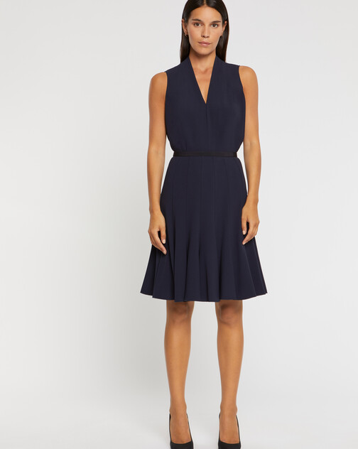Top col V en crêpe revers satin